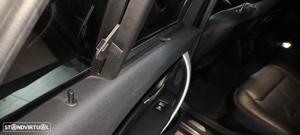 BMW 320 d Touring Pack M Auto - 22