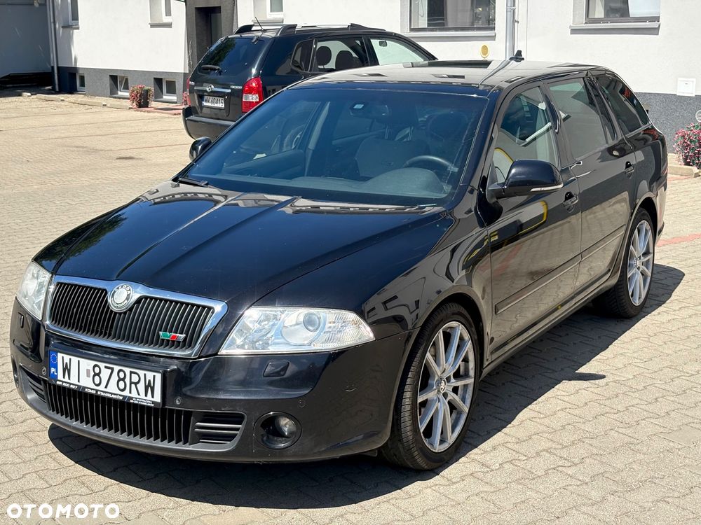 Skoda Octavia 2.0 TDI DPF DSG RS - 1