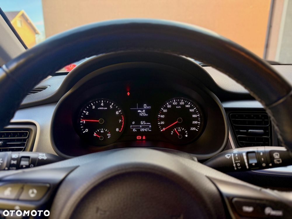 Kia Stonic 1.0 T-GDI 120 Edition 7 - 17