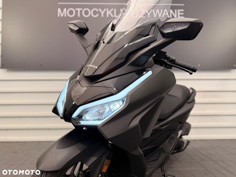 Honda NSS - 12