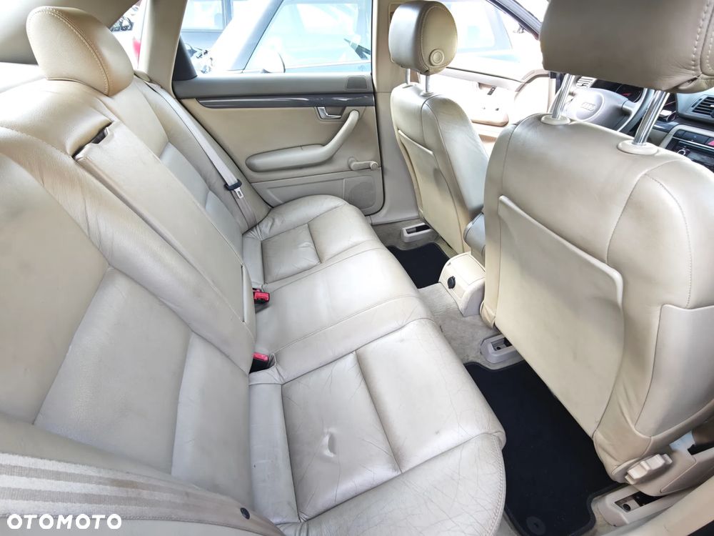 Audi A4 Limousine 1.8T - 9
