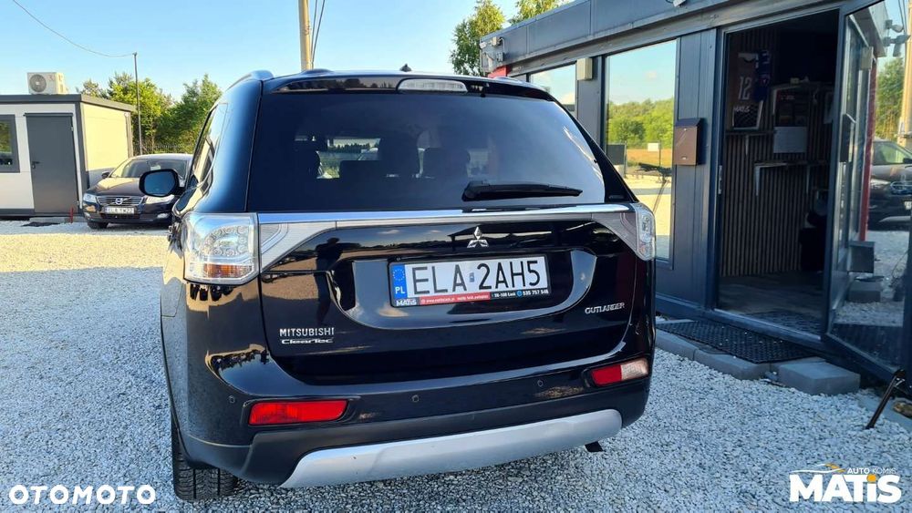 Mitsubishi Outlander - 33