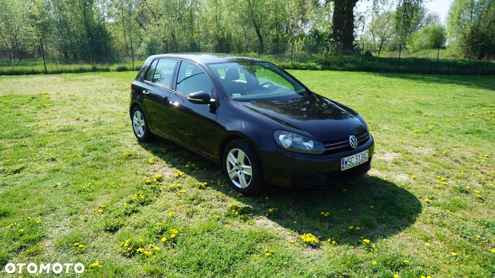 Volkswagen Golf - 2
