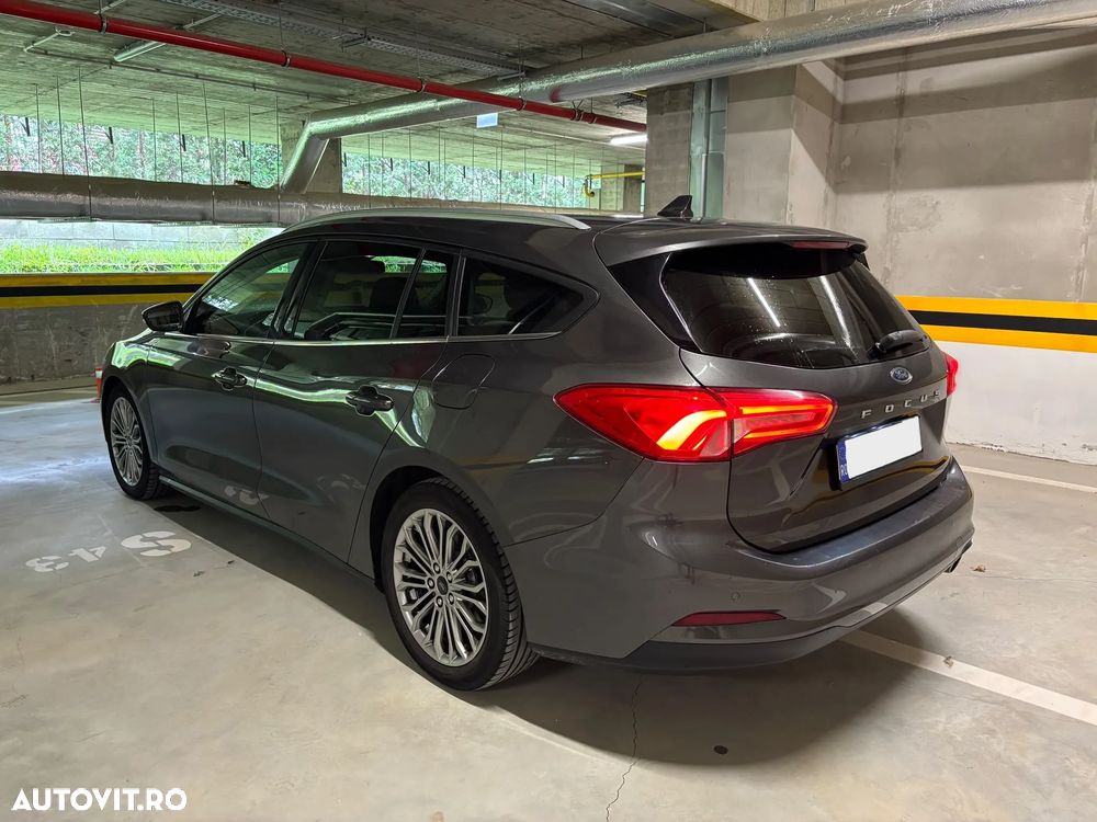 Ford Focus - 4