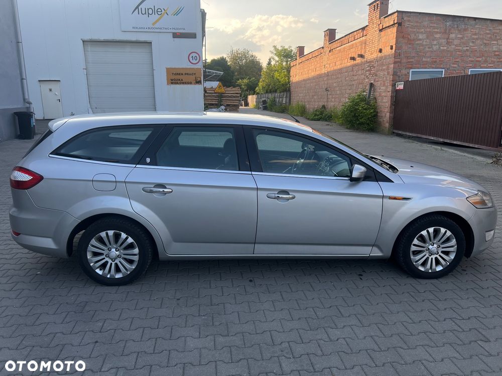 Ford Mondeo 2.0 TDCi Ghia - 4