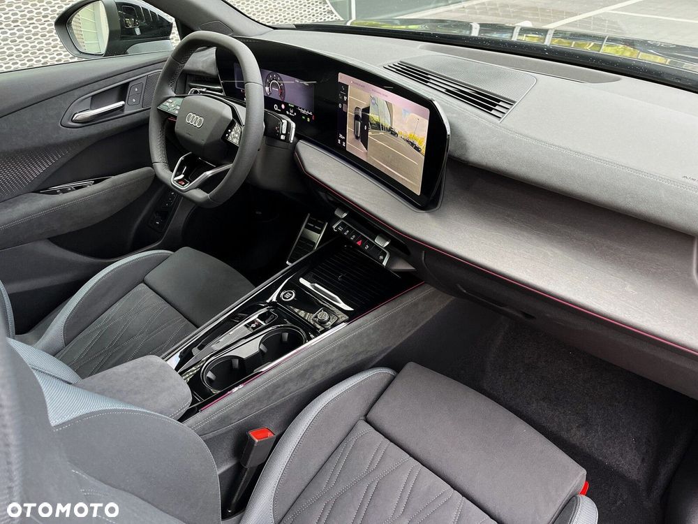 Audi Q3 Sportback - 14