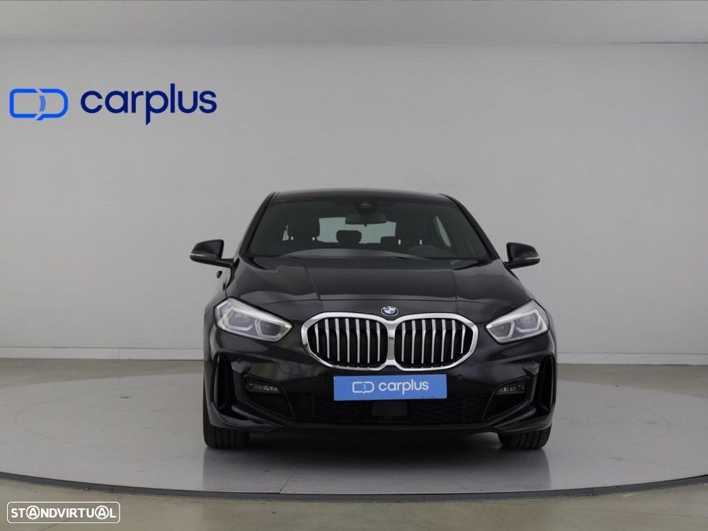 BMW 118 i Pack Desportivo M Auto - 3