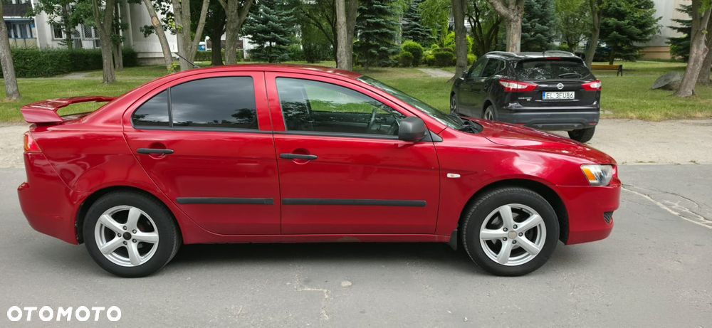 Mitsubishi Lancer 1.5 Invite - 5