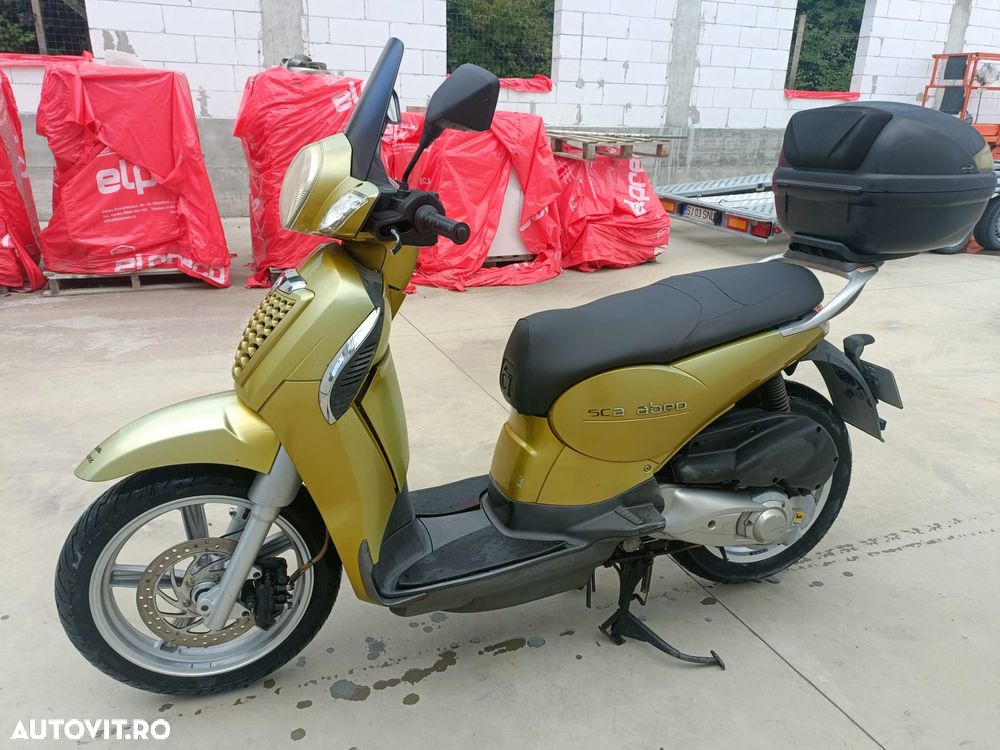 Aprilia Scarabeo 200 - 2