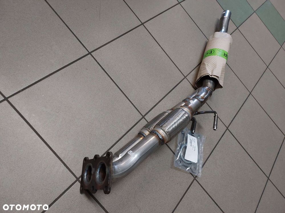 Katalizator EURO 4  AUDI A3; SEAT ALTEA, ALTEA XL, LEON, TOLEDO III; SKODA OCTAVIA II; VW CADDY III, CADDY III/MINIVAN, GOLF PLUS V, GOLF V, JETTA III, TOURAN 1.6 05.03- - 2