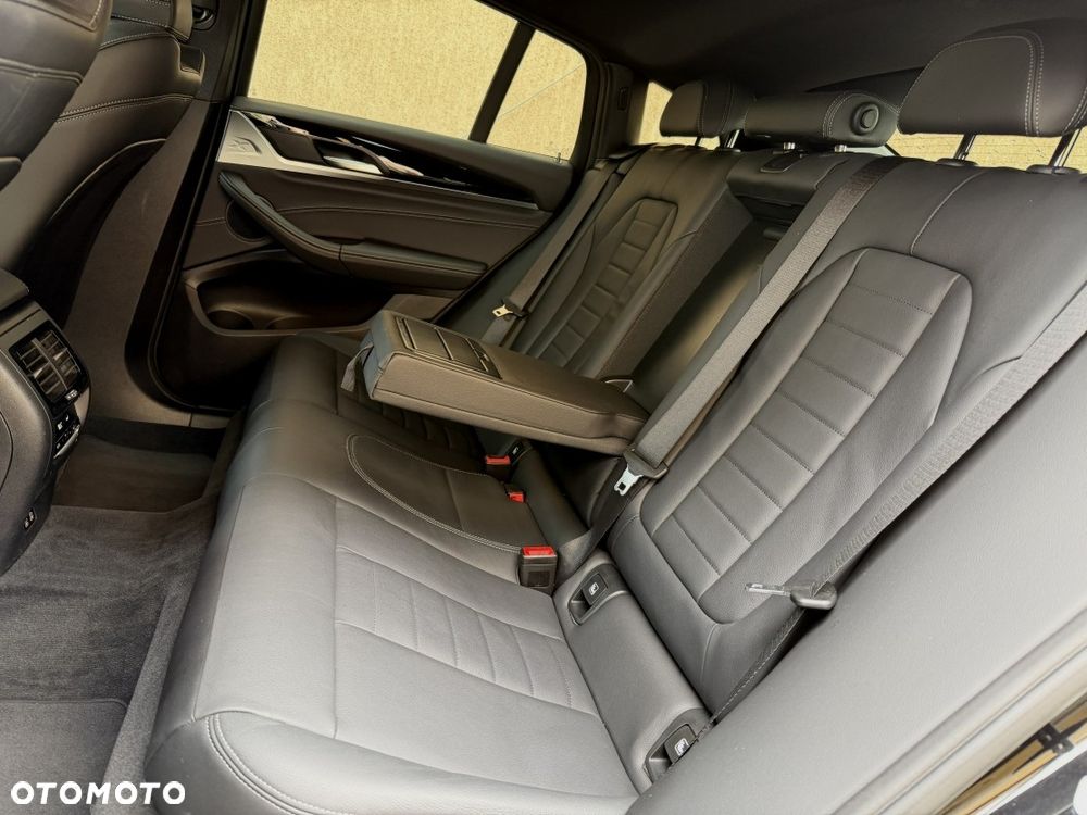 BMW X4 xDrive20d sport - 12
