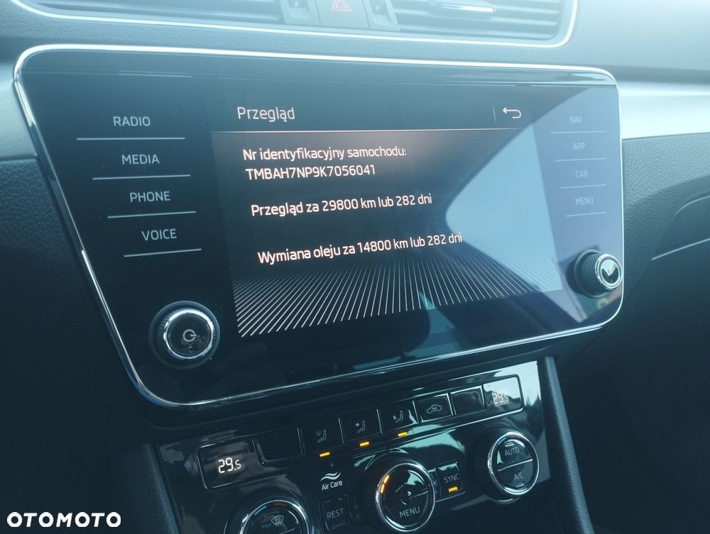 Skoda Superb 2.0 TDI SCR Style DSG - 18