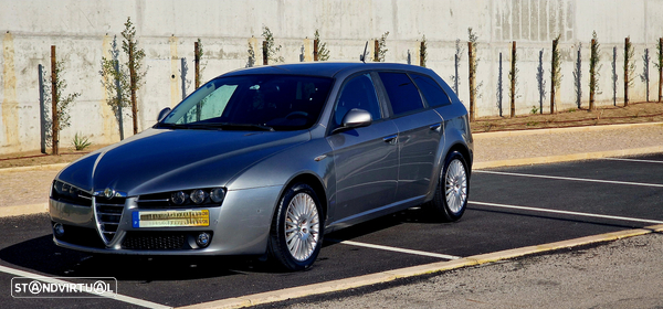 Alfa Romeo 159 Sportwagon 1.9 JTDm 16V Sportiva