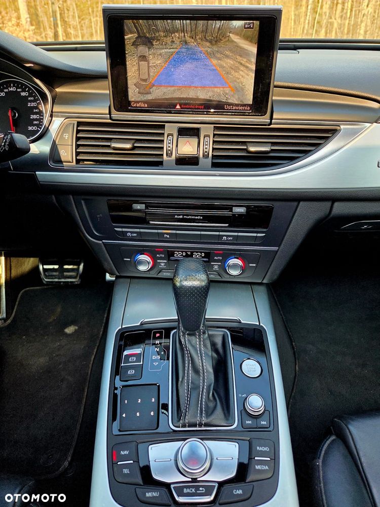Audi A6 Avant 2.0 TDI quattro S tronic - 13