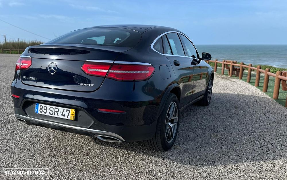 Mercedes-Benz GLC 250 d Coupé AMG Line 4-Matic - 4