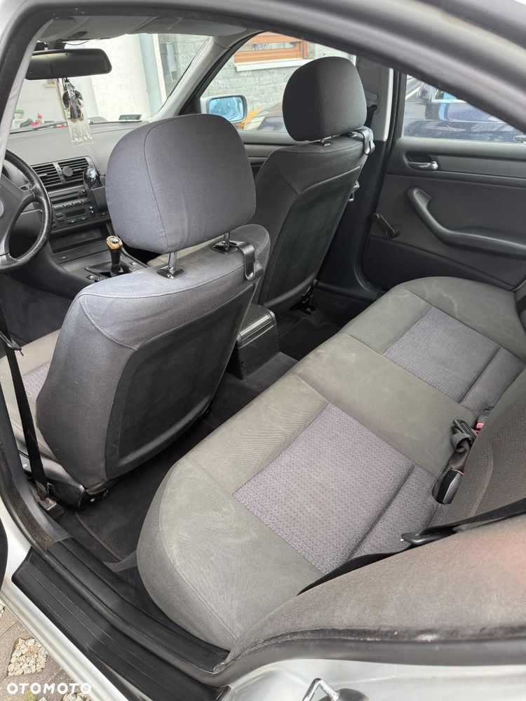 BMW Seria 3 - 10