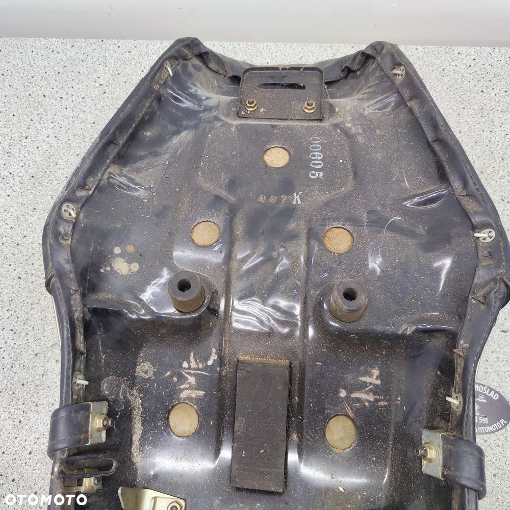 Siedzenie, fotel, kanapa Honda CM 400 CM400 - 18