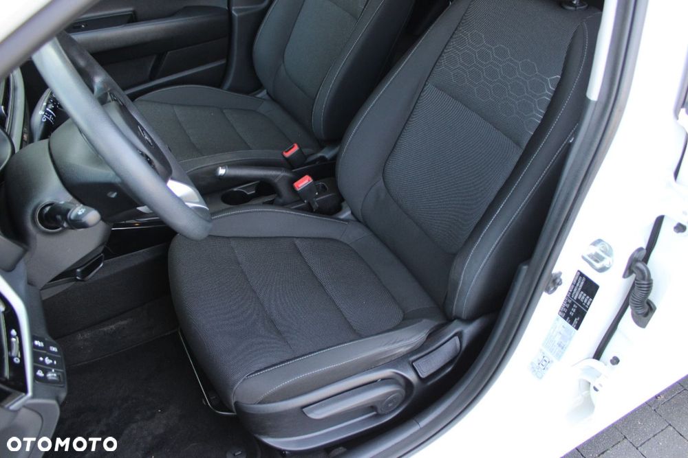 Kia Rio - 20