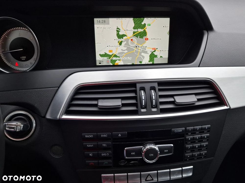 Mercedes-Benz Klasa C 250 CDI 7G-TRONIC Edition - 37