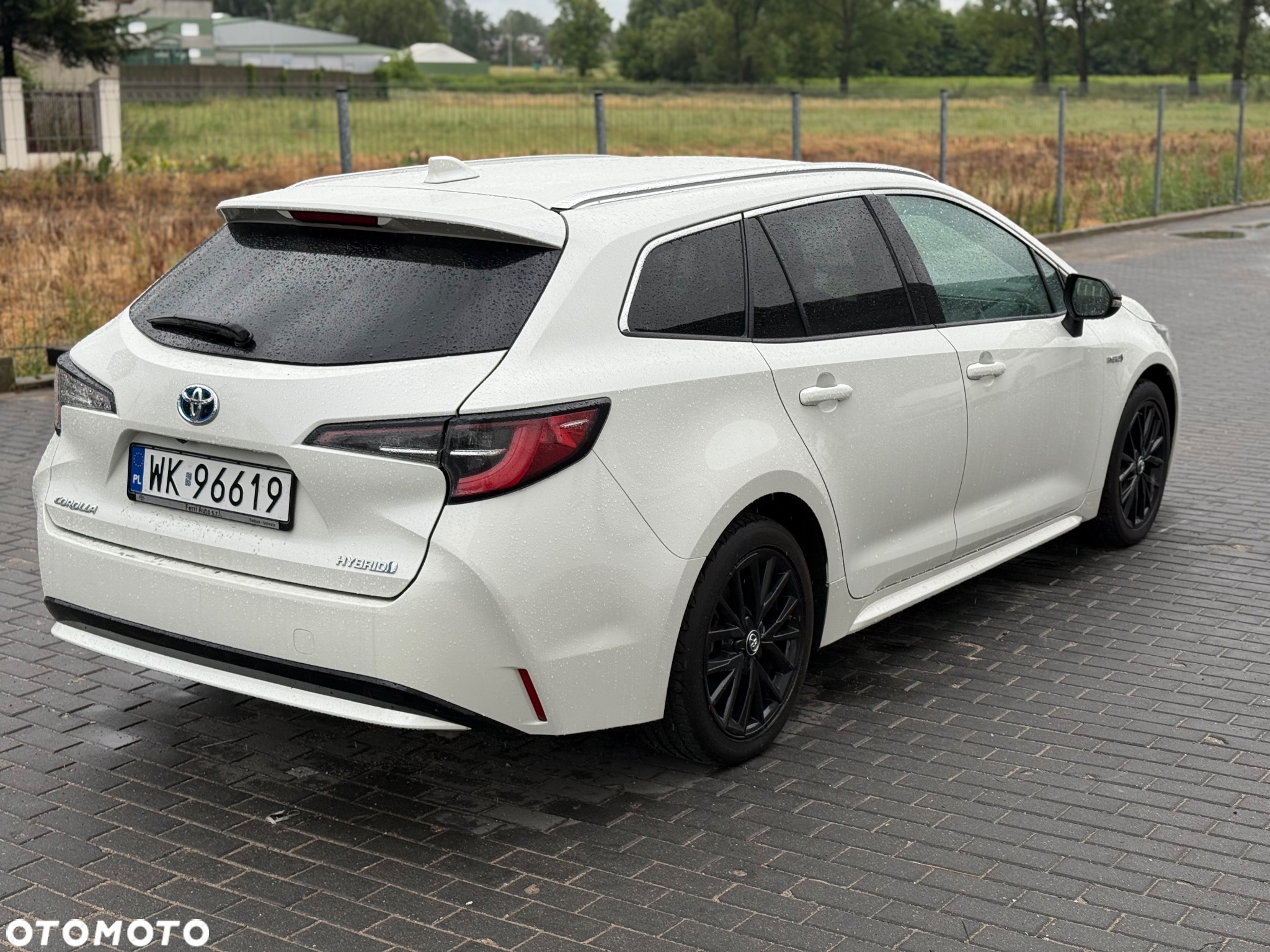 Toyota Corolla 1.8 Hybrid Active - 4