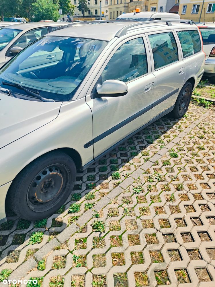 Volvo V70 - 2