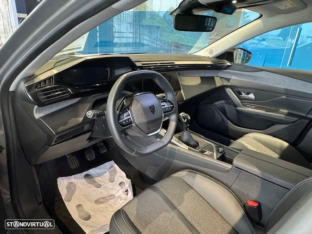Peugeot 308 SW 1.2 PureTech Allure - 10