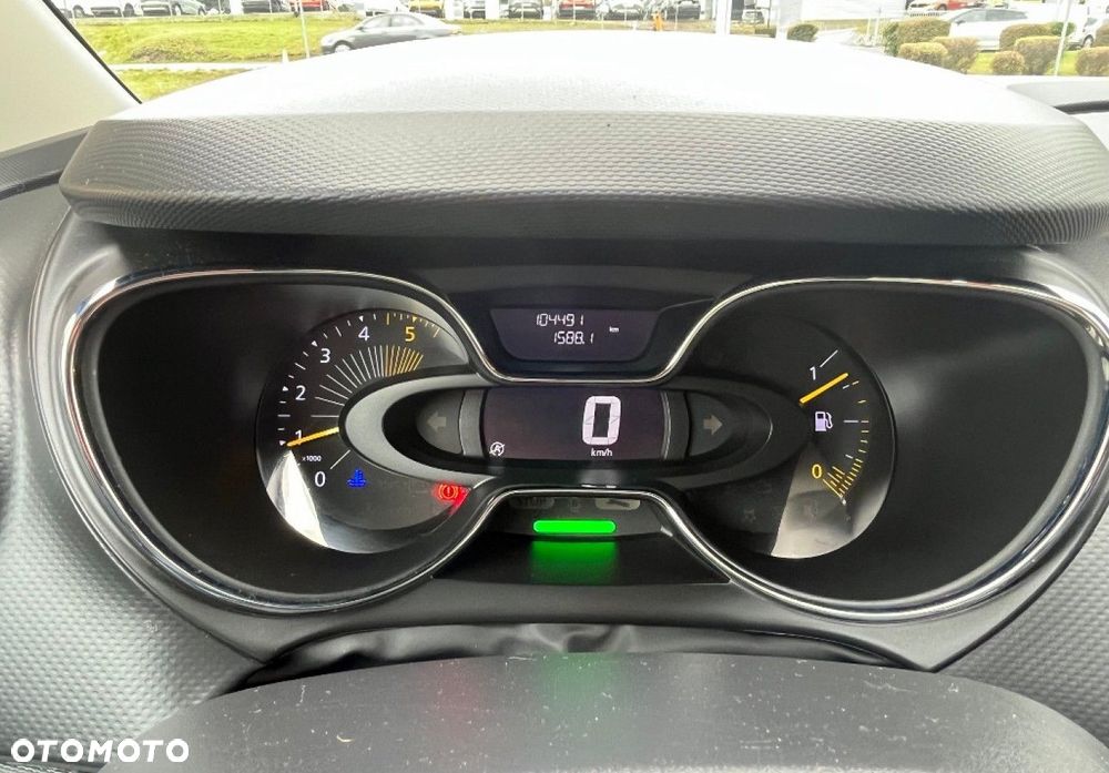 Renault Captur - 27