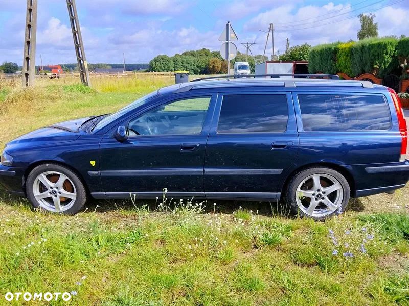 Volvo V70 - 1