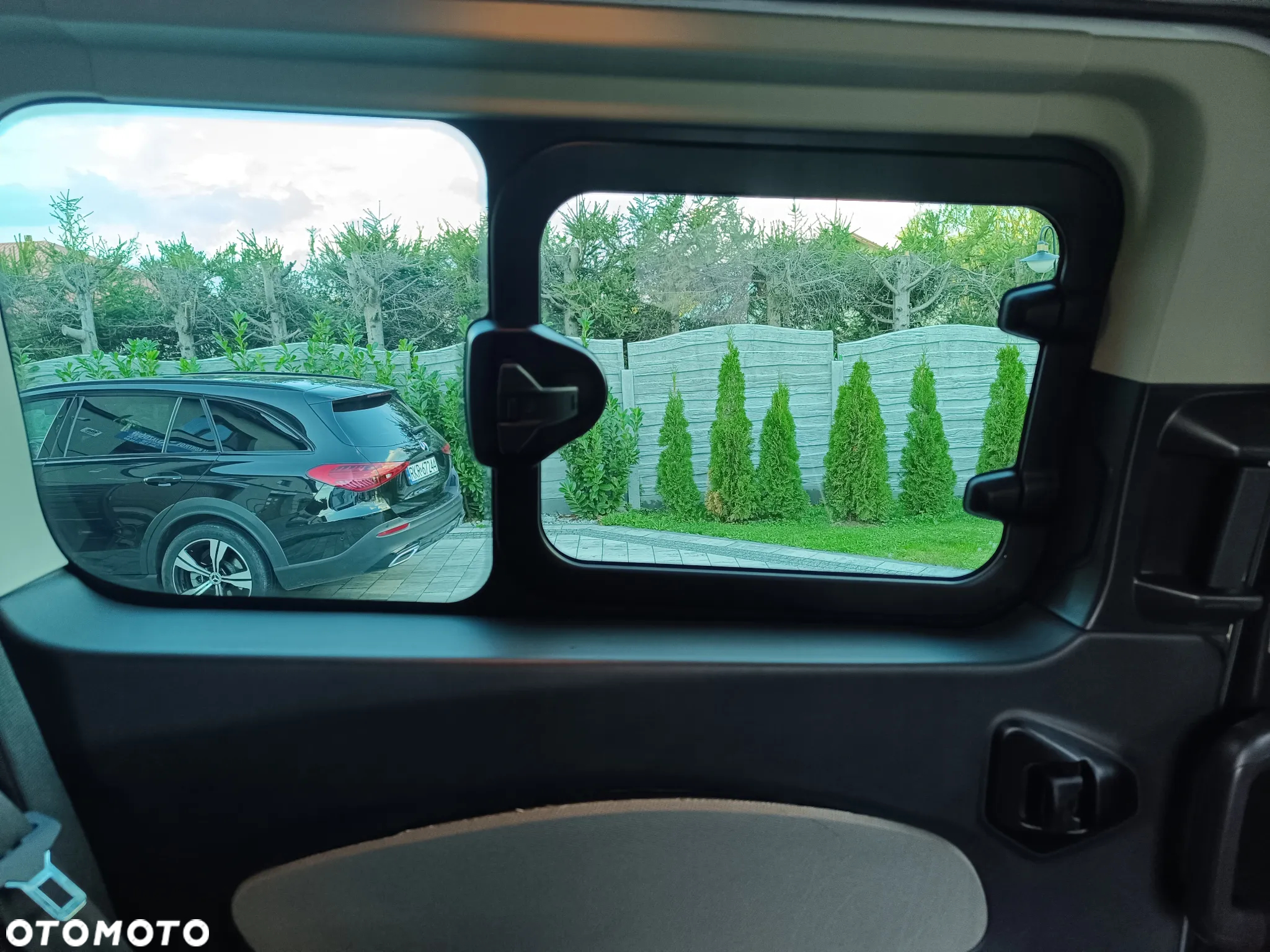 Ford Tourneo Custom 300 L1H1 VA Trend - 21