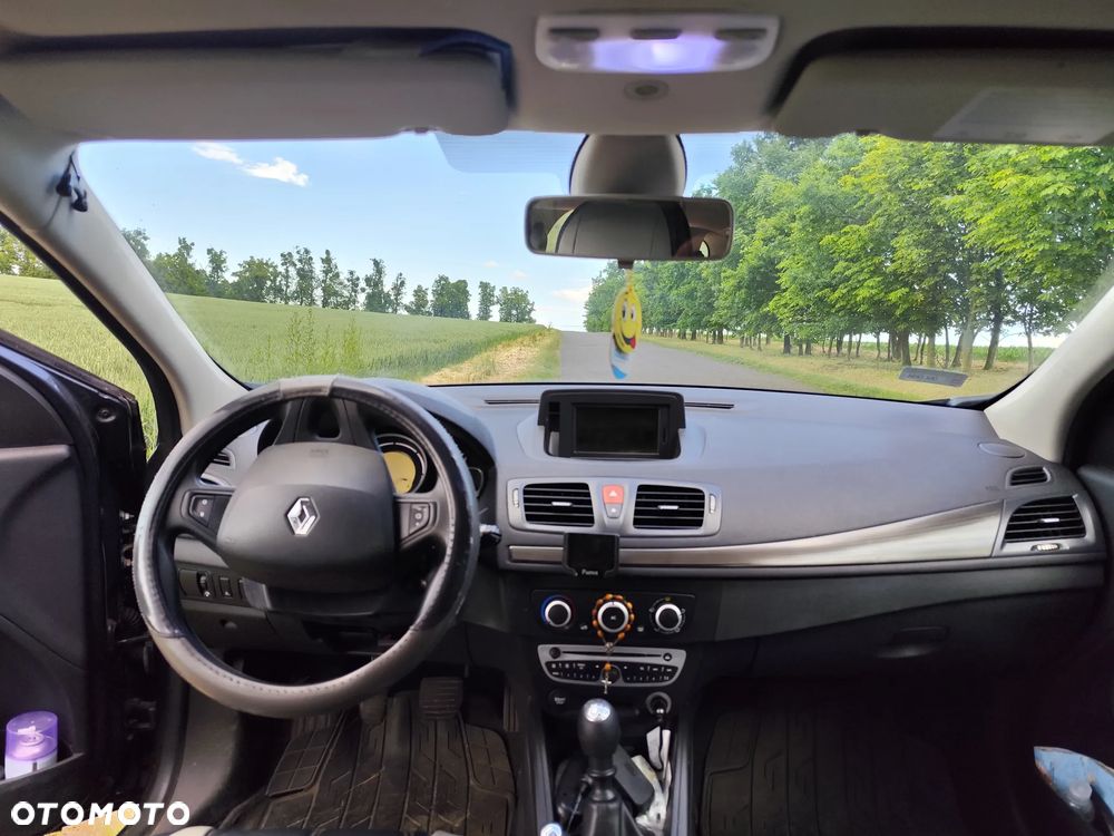 Renault Megane 1.5 dCi Dynamique - 6