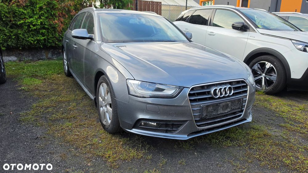 Audi A4 Avant 2.0 TDI ultra DPF Attraction - 11