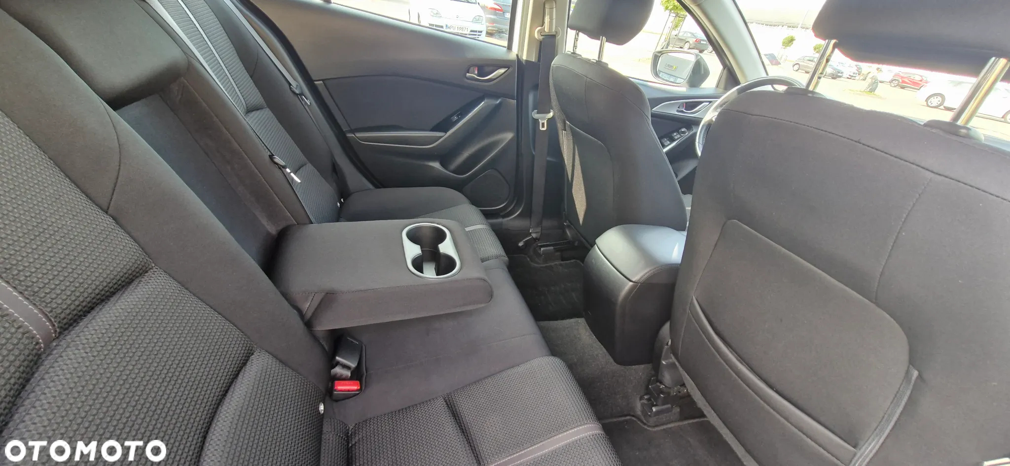 Mazda 3 - 9