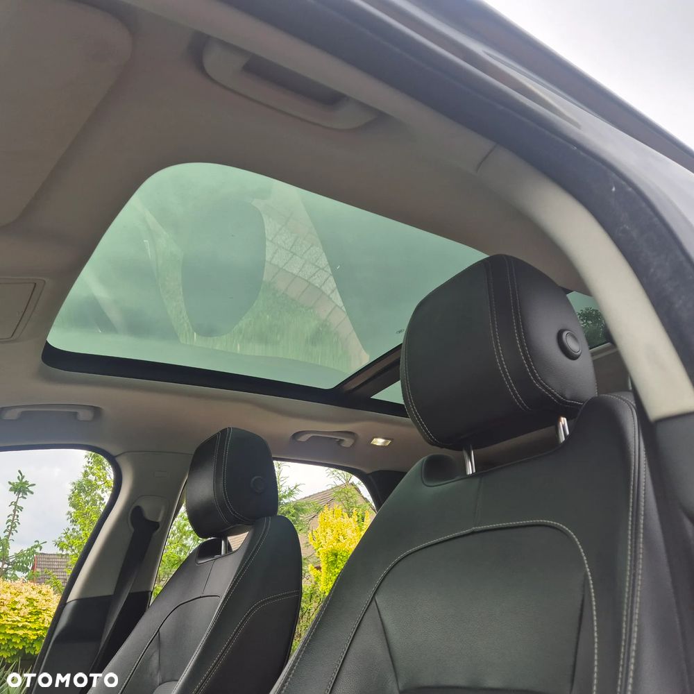 Jaguar F-Pace 20d AWD R-Sport - 9