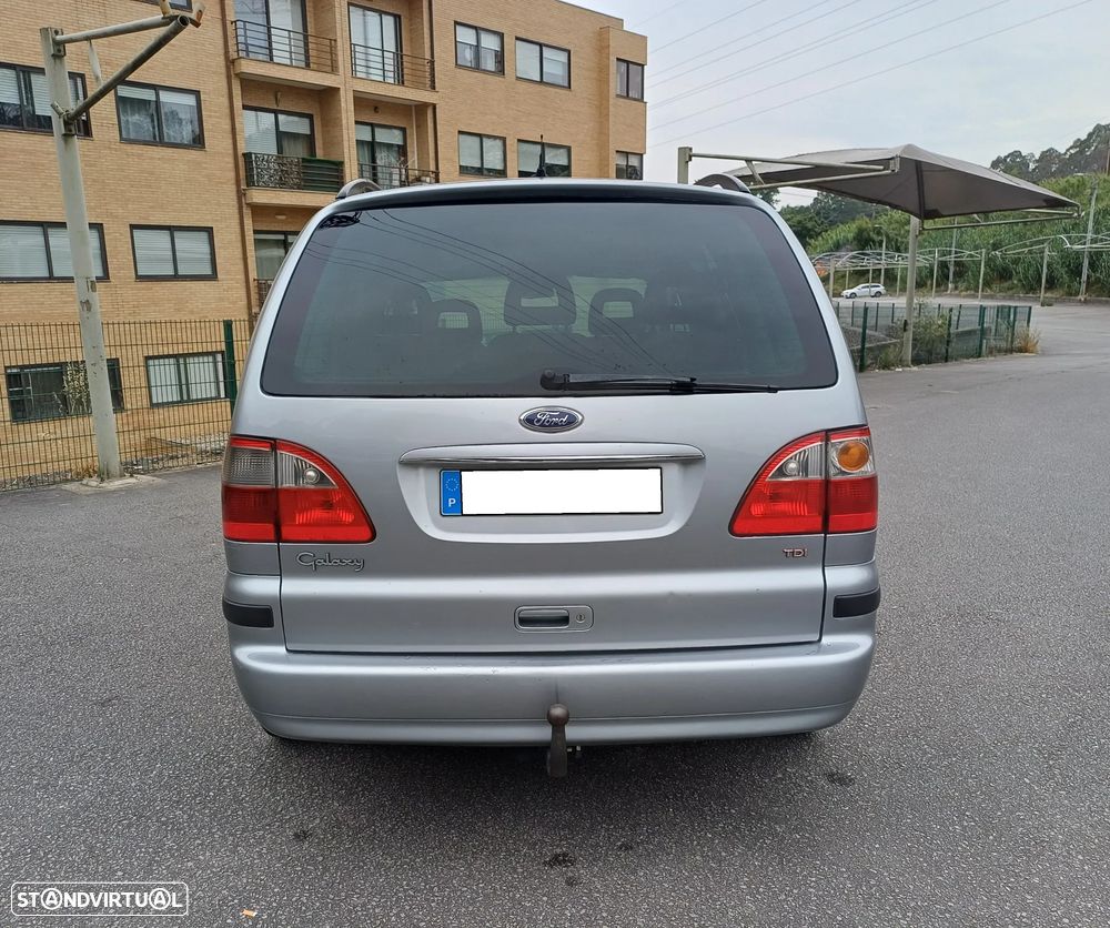 Ford Galaxy TDI Ghia - 15
