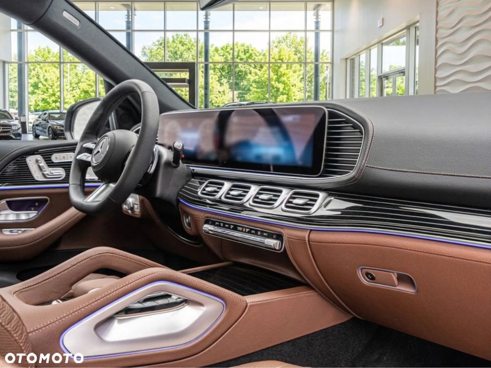 Mercedes-Benz GLS - 7