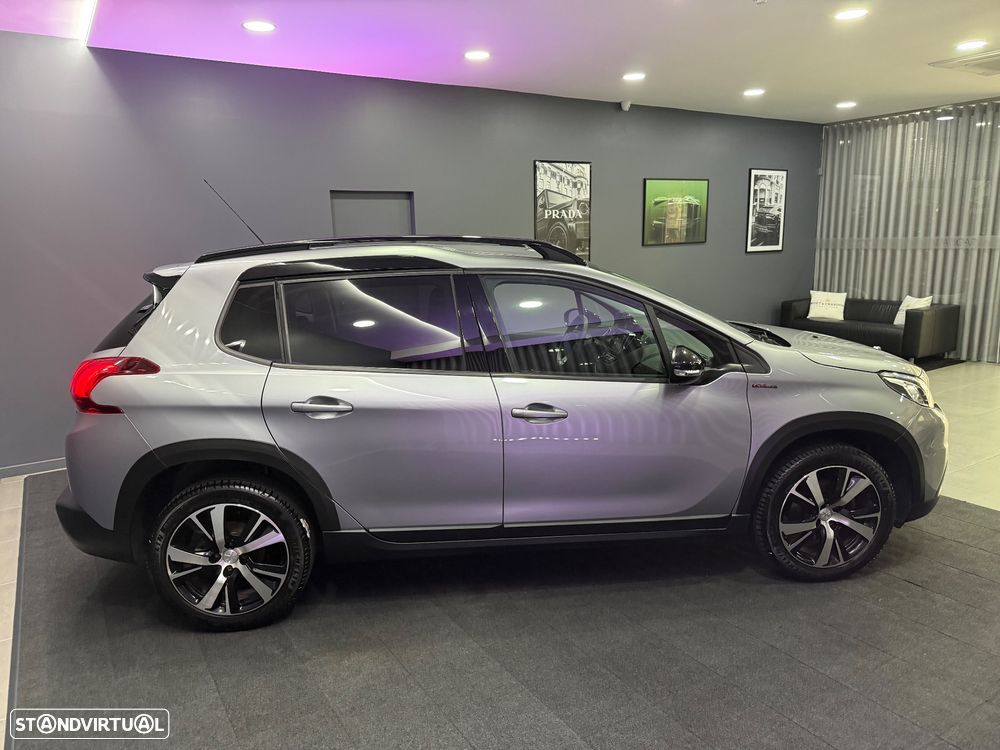 Peugeot 2008 1.2 PureTech GT Line - 29