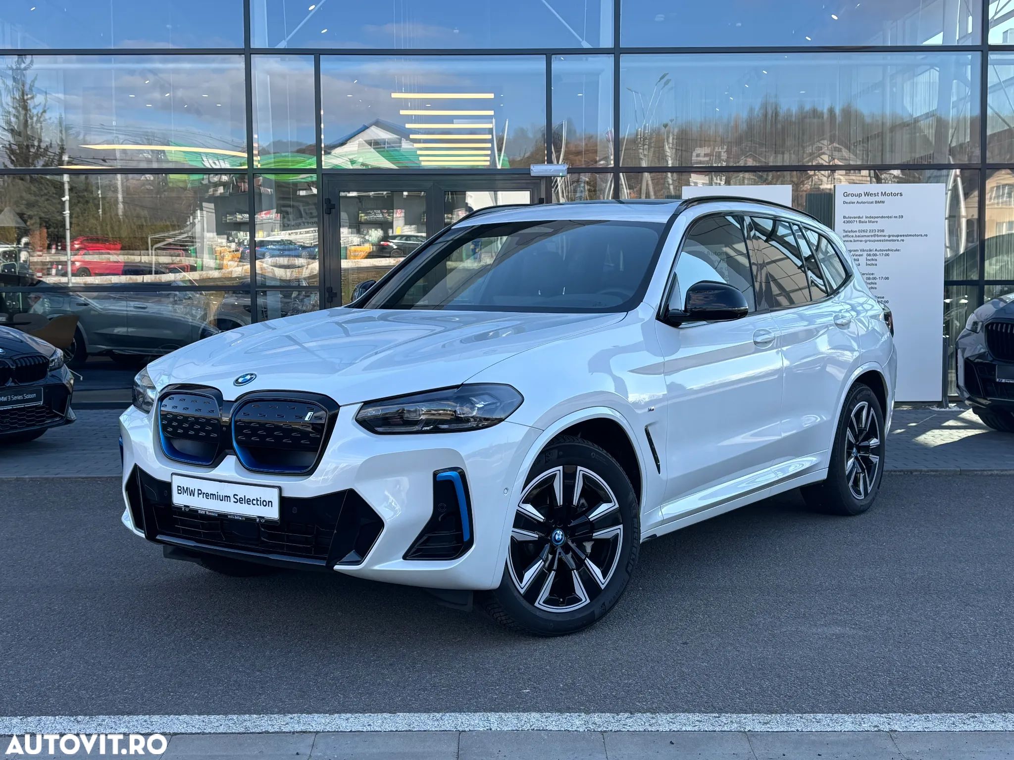 BMW iX3 Standard - 1
