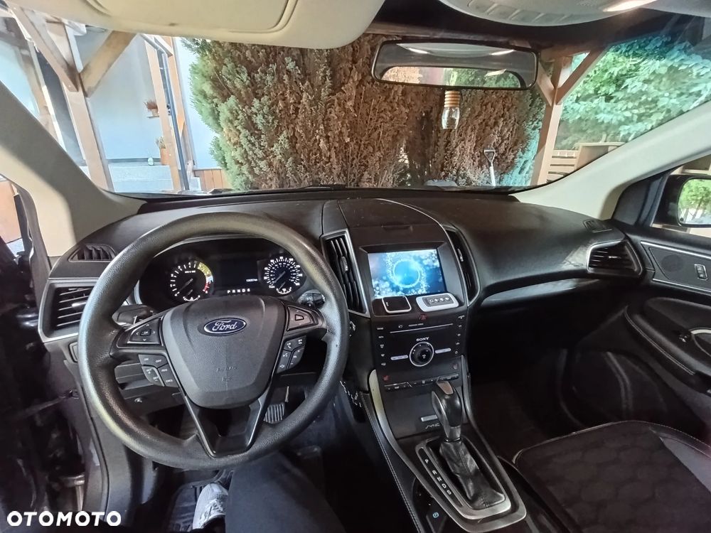 Ford Edge - 13