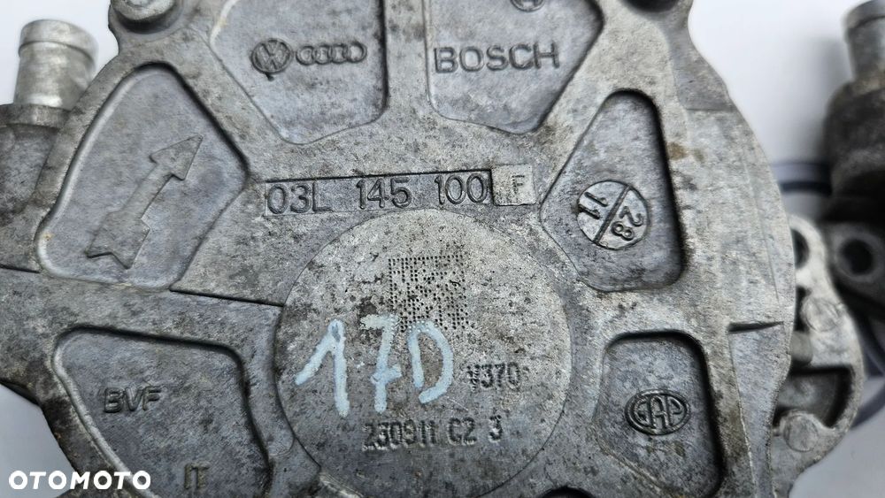 VW Touran II Audi A4 B8 1.6 TDI 2.0 TDI pompa podciśnieniowa Pompa Wakum Vacum 03L145100F BOSCH - 3