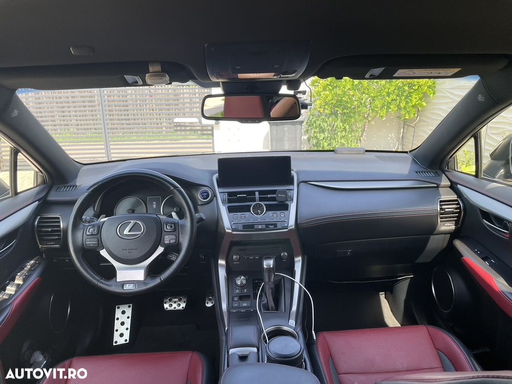 Lexus Seria NX - 8