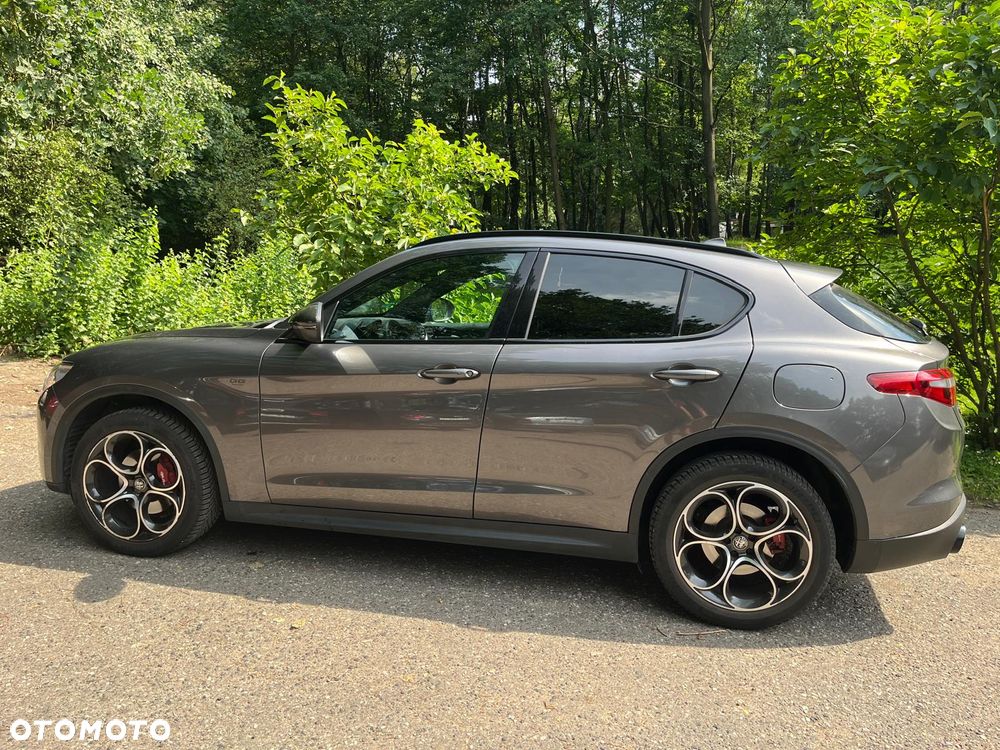 Alfa Romeo Stelvio 2.0 Turbo B-Tech Edition Q4 - 11