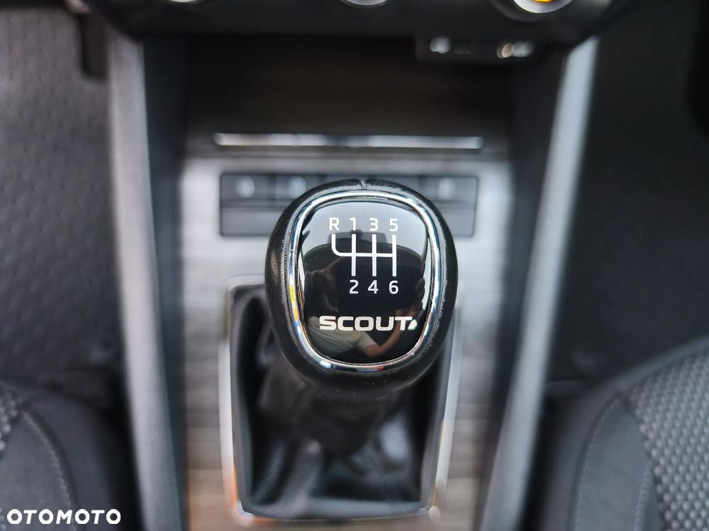 Skoda Octavia 2.0 TDI (Green tec) 4x4 Scout - 31