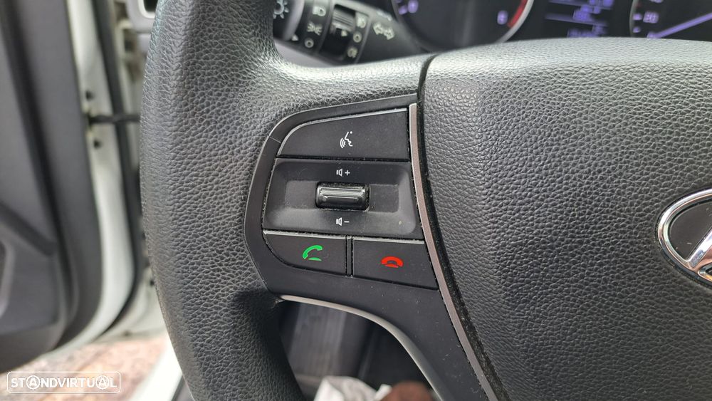 Hyundai i20 1.1 CRDi Access+Bluetooth - 34