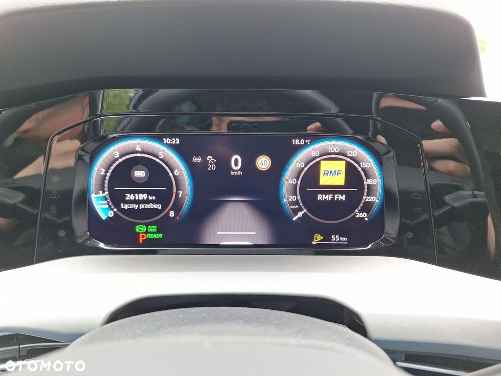 Volkswagen Golf Variant 1.5 eTSI mHEV Life DSG - 17