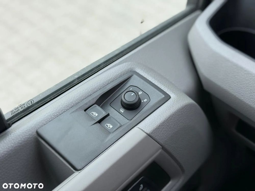 Volkswagen Crafter - 29