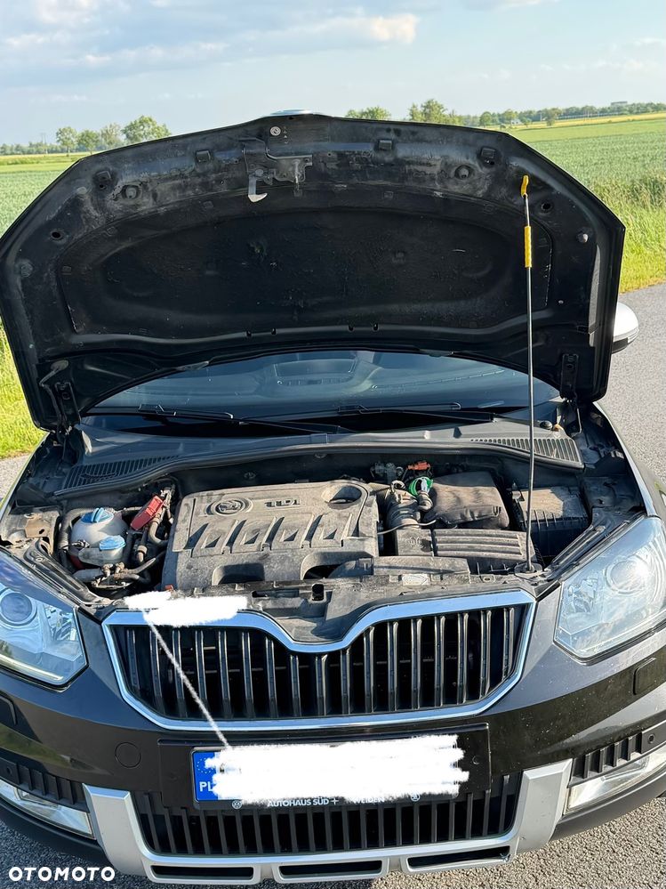 Skoda Yeti 2.0 TDI DPF 4x4 Elegance DSG - 12