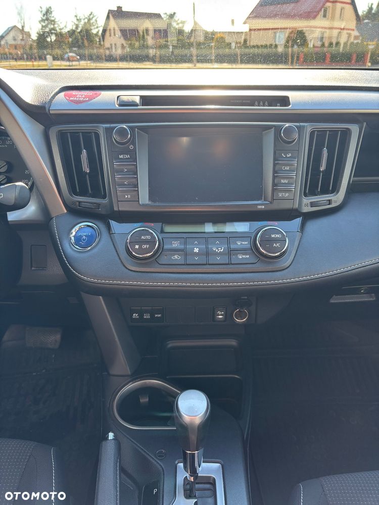 Toyota RAV4 - 15