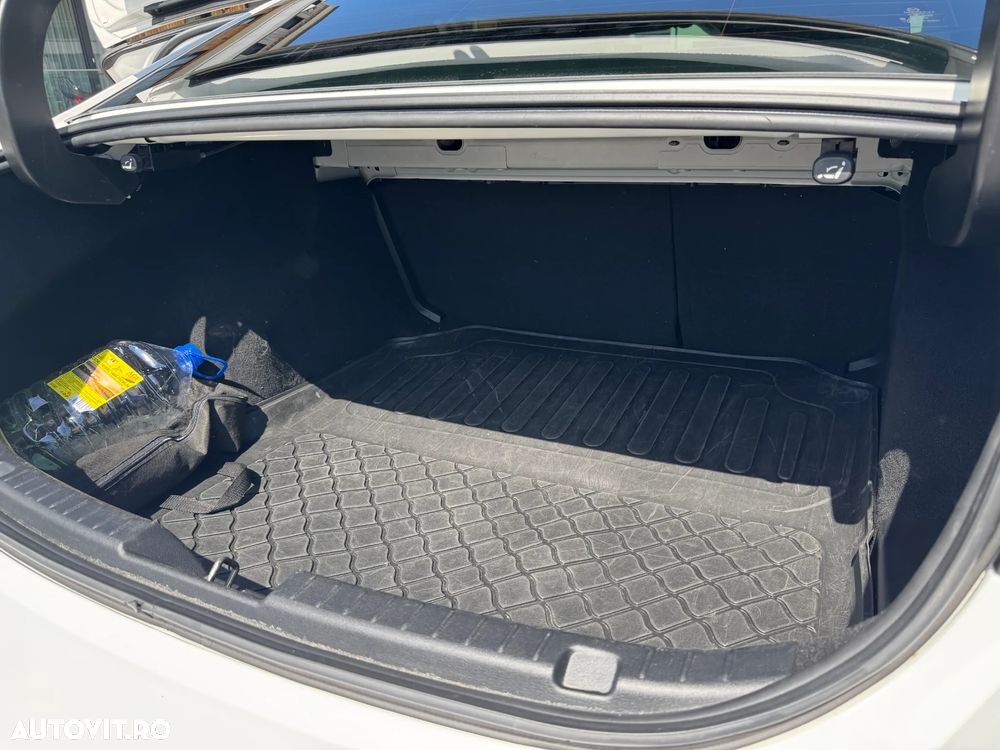 Mazda 3 e-Skyactiv X186 MHEV GT+ - 14