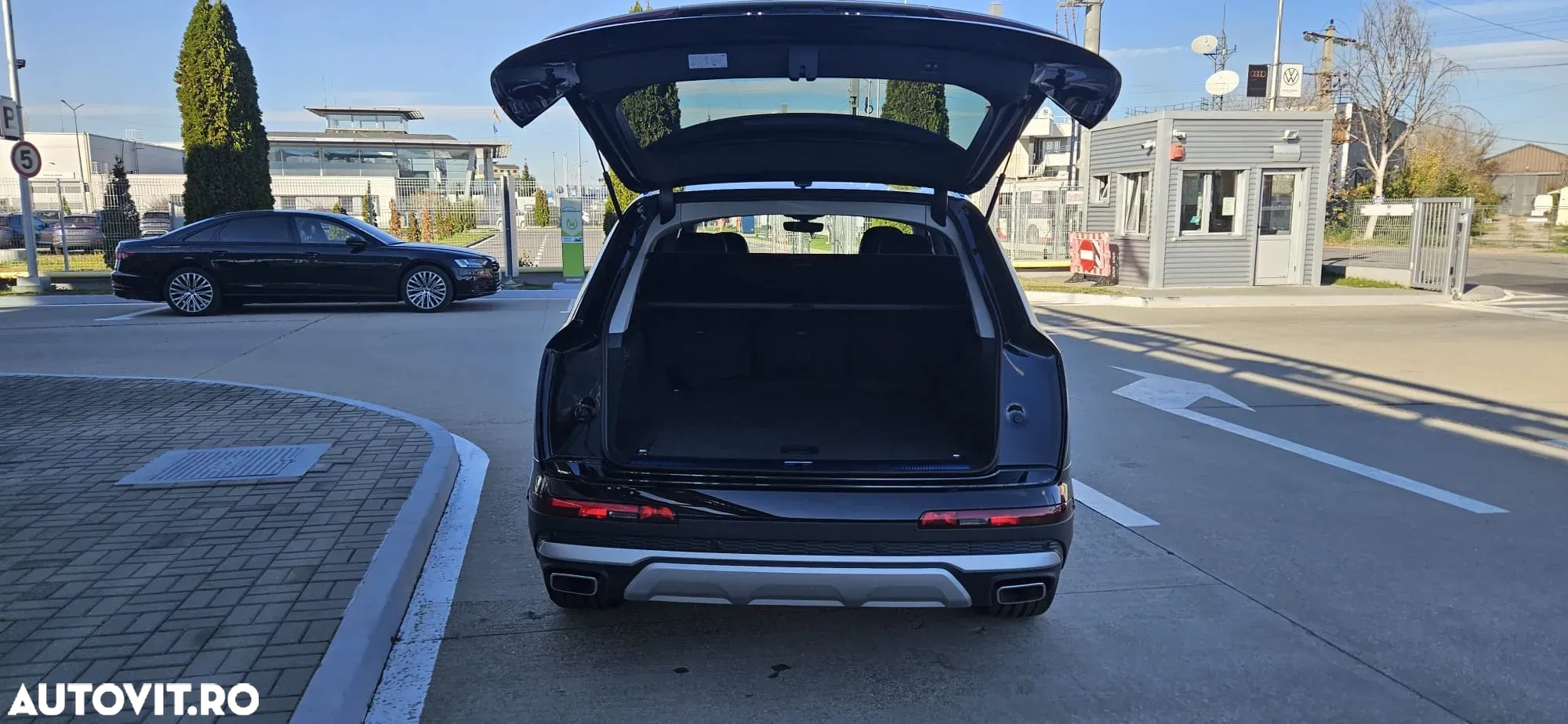 Audi Q7 3.0 45 TDI quattro Tiptronic Basic - 12