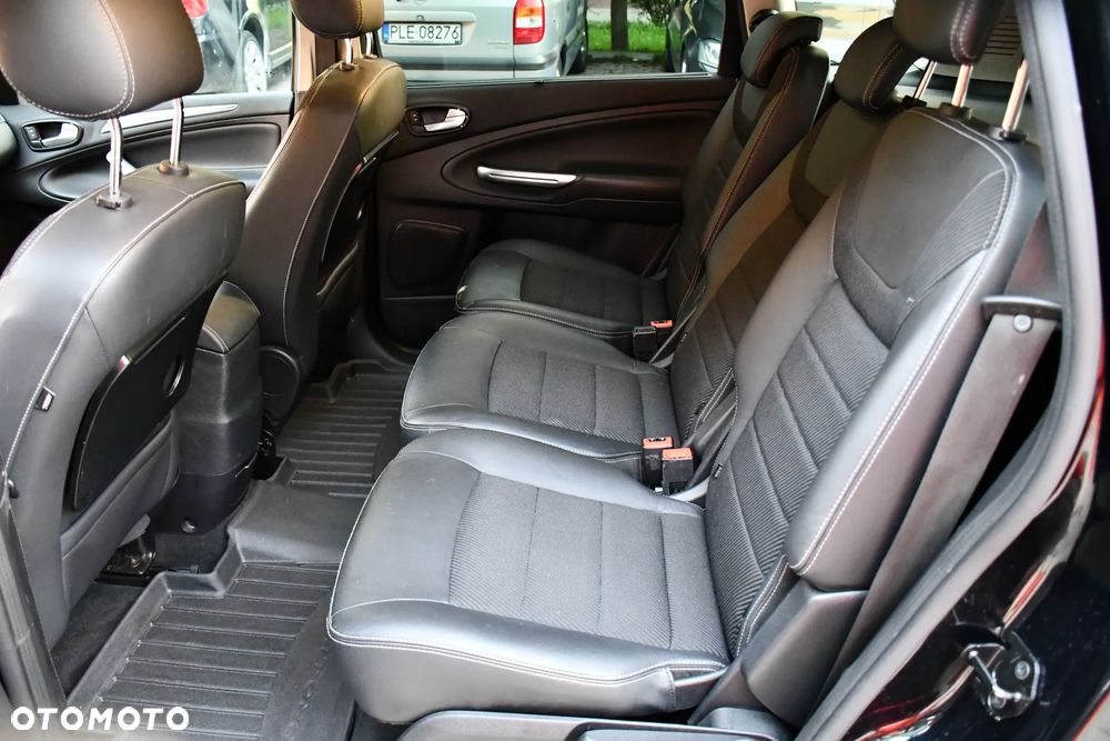 Ford S-Max 2.0 TDCi DPF Titanium - 10